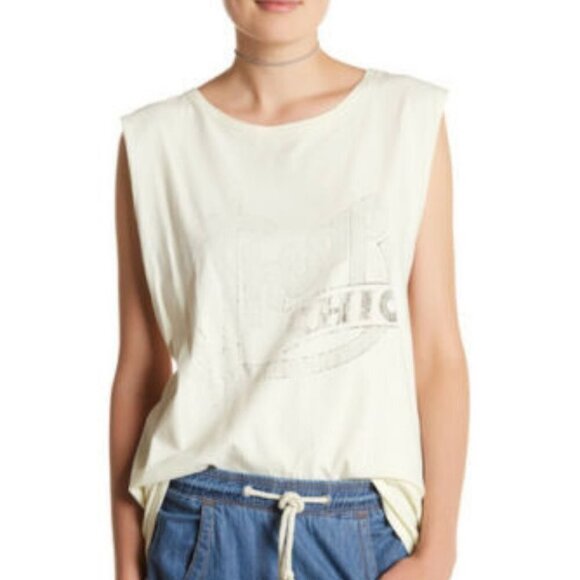 One Teaspoon Tops - ONE TEASPOON Oversized CHEAP CHIC Distress Tank